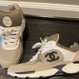 Chanel sneakers size 40